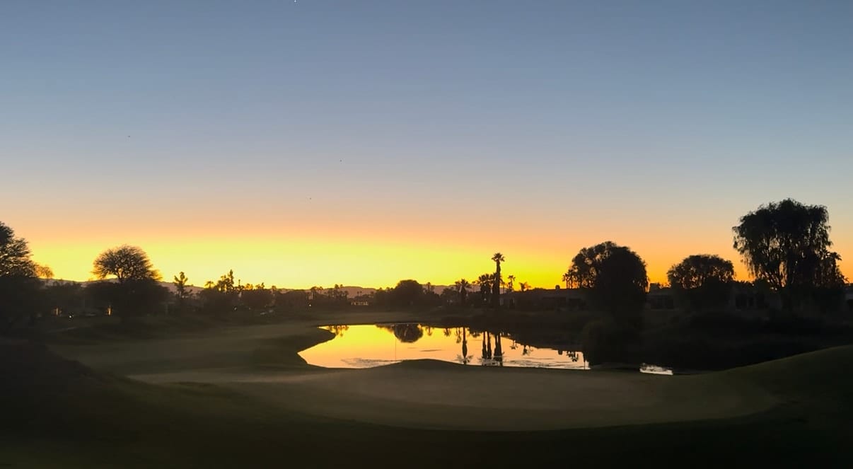 Desert light at Solmirage