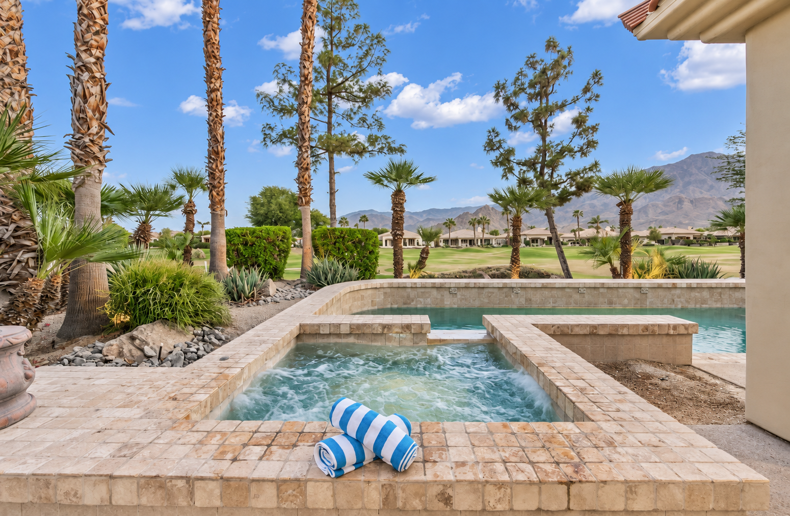 Pool & Spa at Solmirage